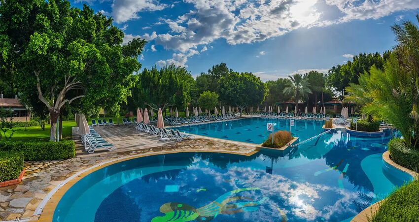 Gloria Golf Resort