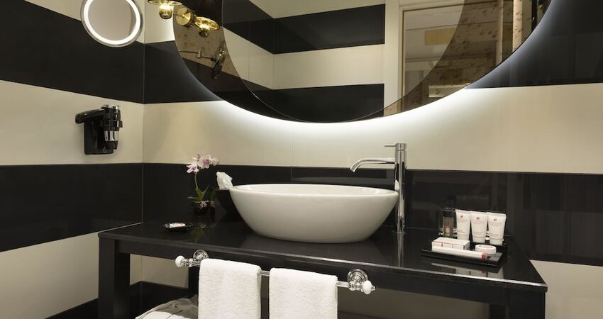 Ramada Hotel & Suites by Wyndham Istanbul Sisli