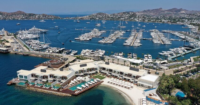 Yalikavak Marina Hotel By Social Living Collection