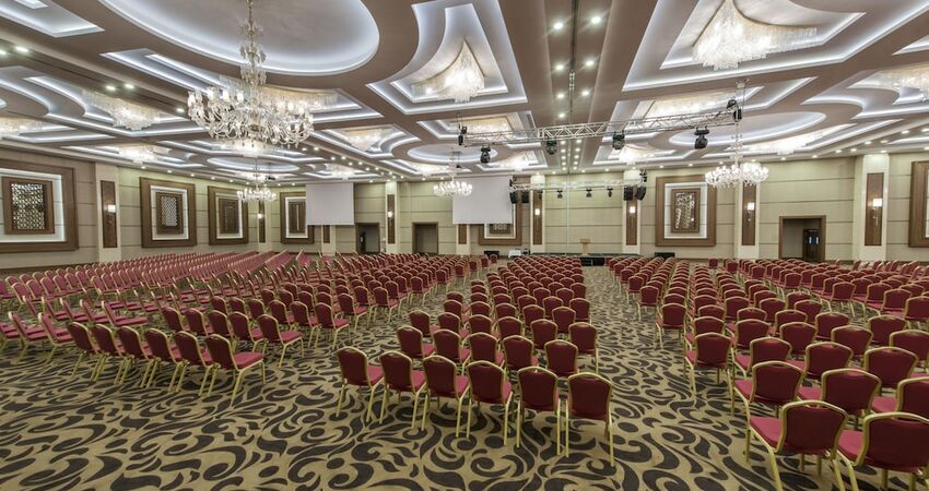 Akrones Thermal Spa Convention Hotel