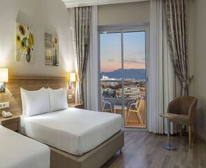 Ramada Resort by Wyndham Lara